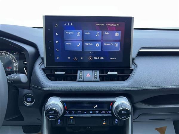 RAV4荣放 2022款 2.0L CVT四驱风尚Plus版