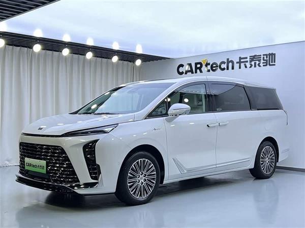 别克GL8新能源 2024款  陆尊 奢享版 7座